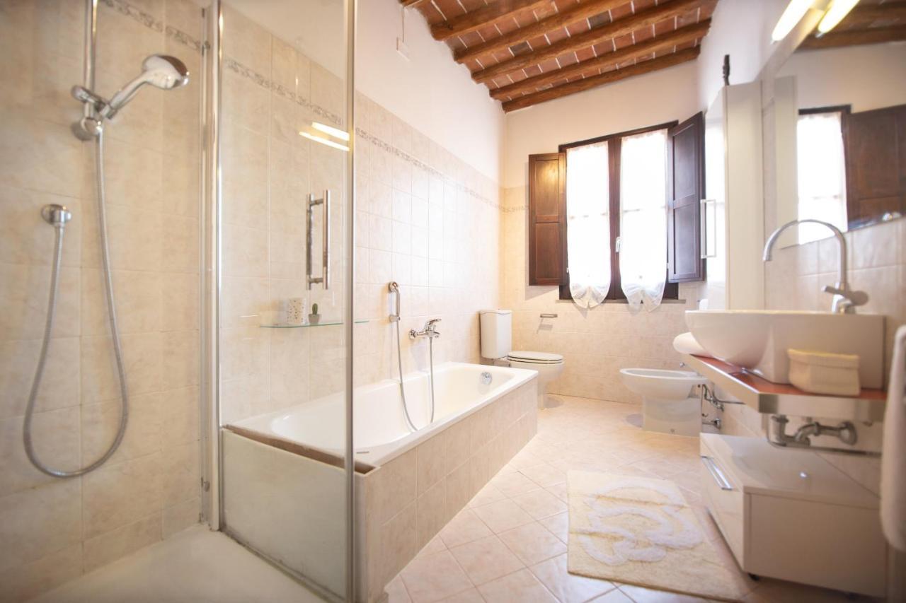 Serena Apartment, Cosy Close Center Town Lucca Exteriér fotografie