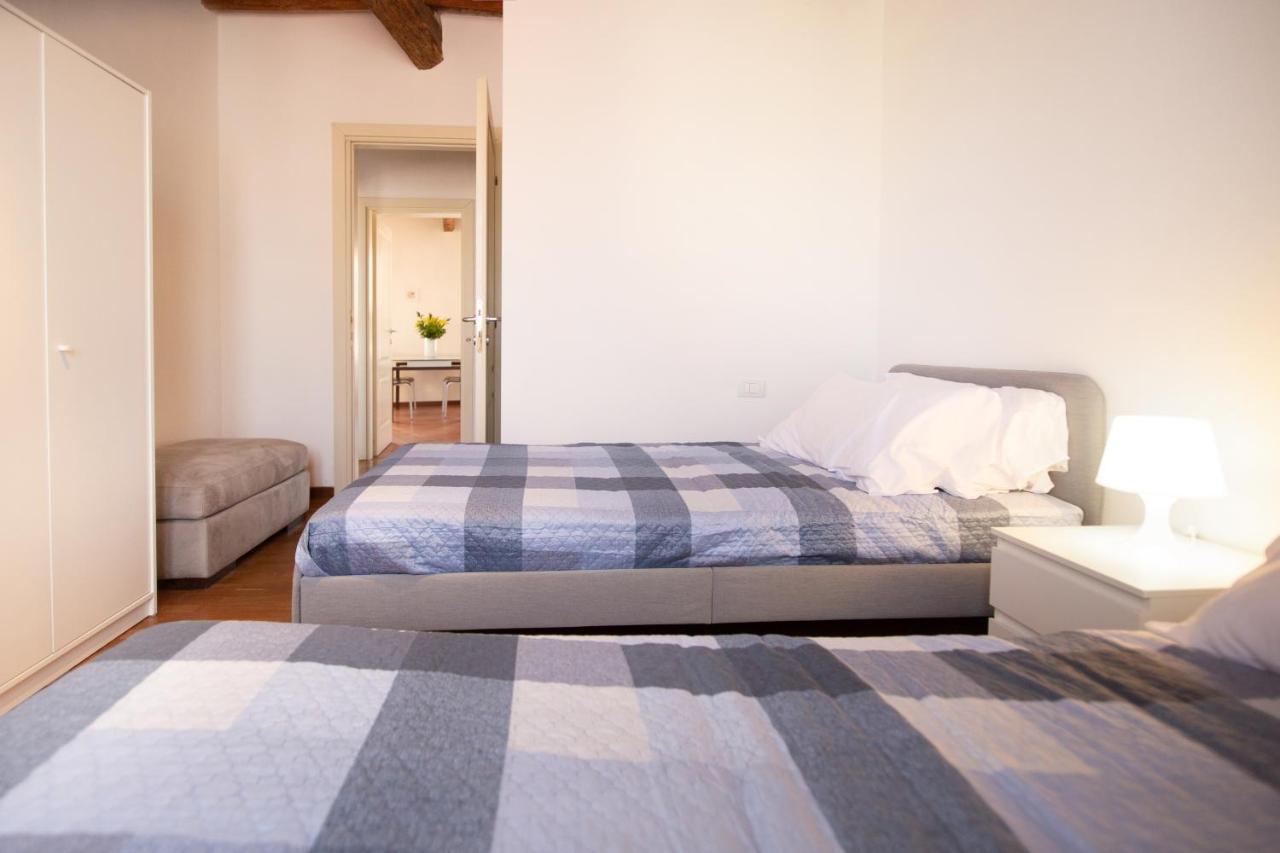Serena Apartment, Cosy Close Center Town Lucca Exteriér fotografie