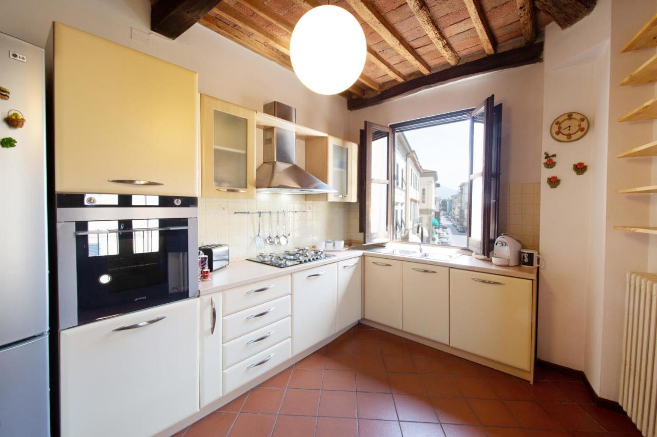 Serena Apartment, Cosy Close Center Town Lucca Exteriér fotografie